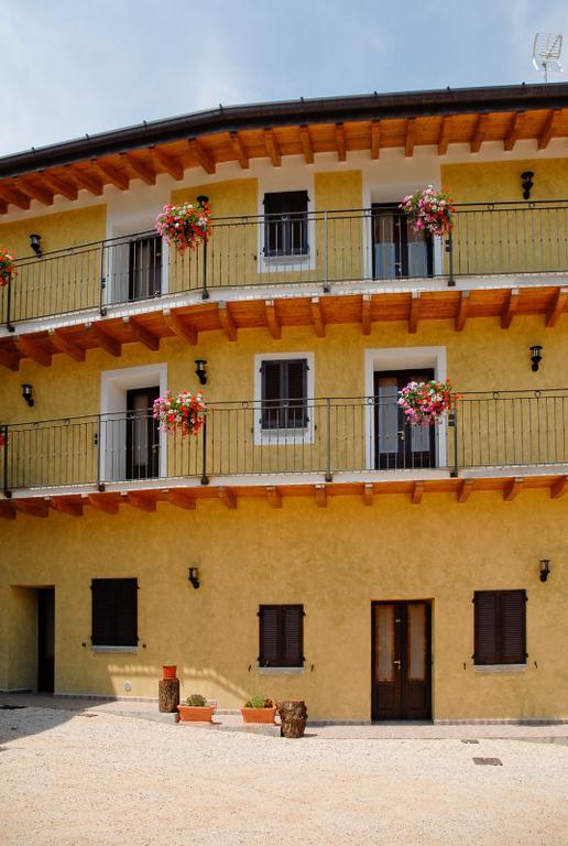 Agriturismo Rocca Dei Marchesi Sabbio Chiese Luaran gambar